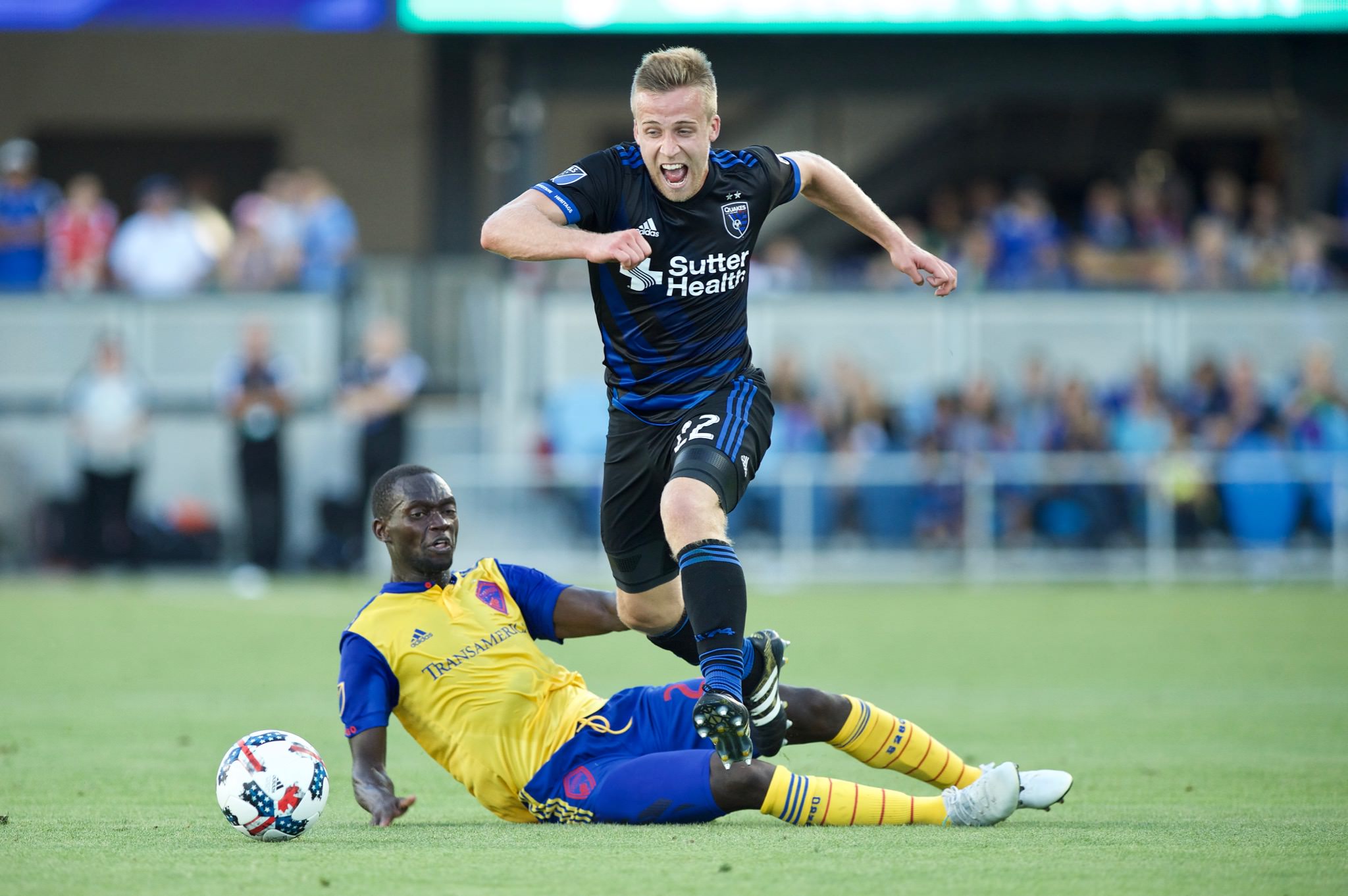 的成長與穩 的成長與穩